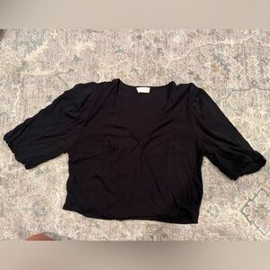 Black quarter length sleeve wrap shirt